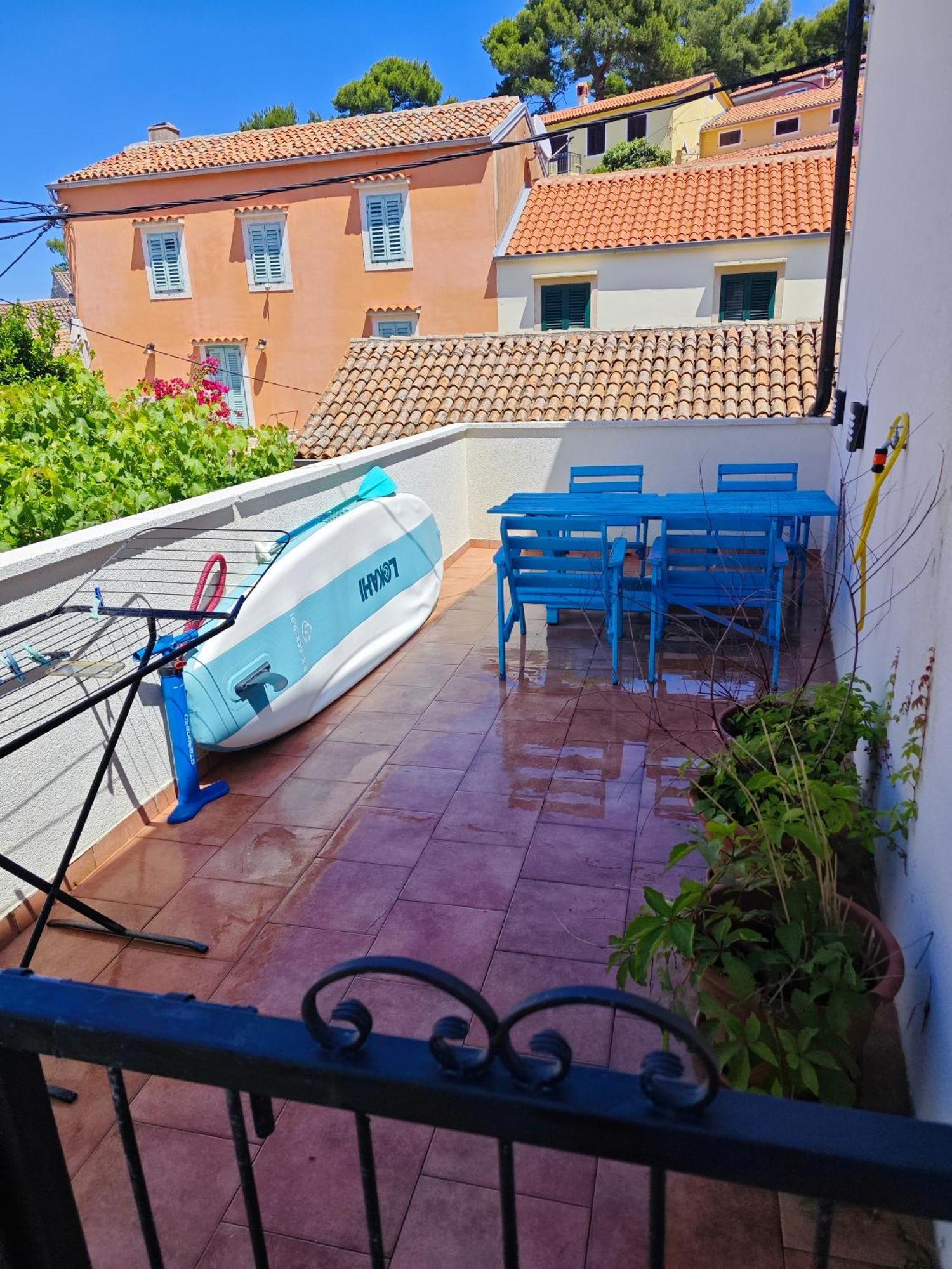 Apartments By The Sea Veli Losinj, Losinj - 8031 Eksteriør billede